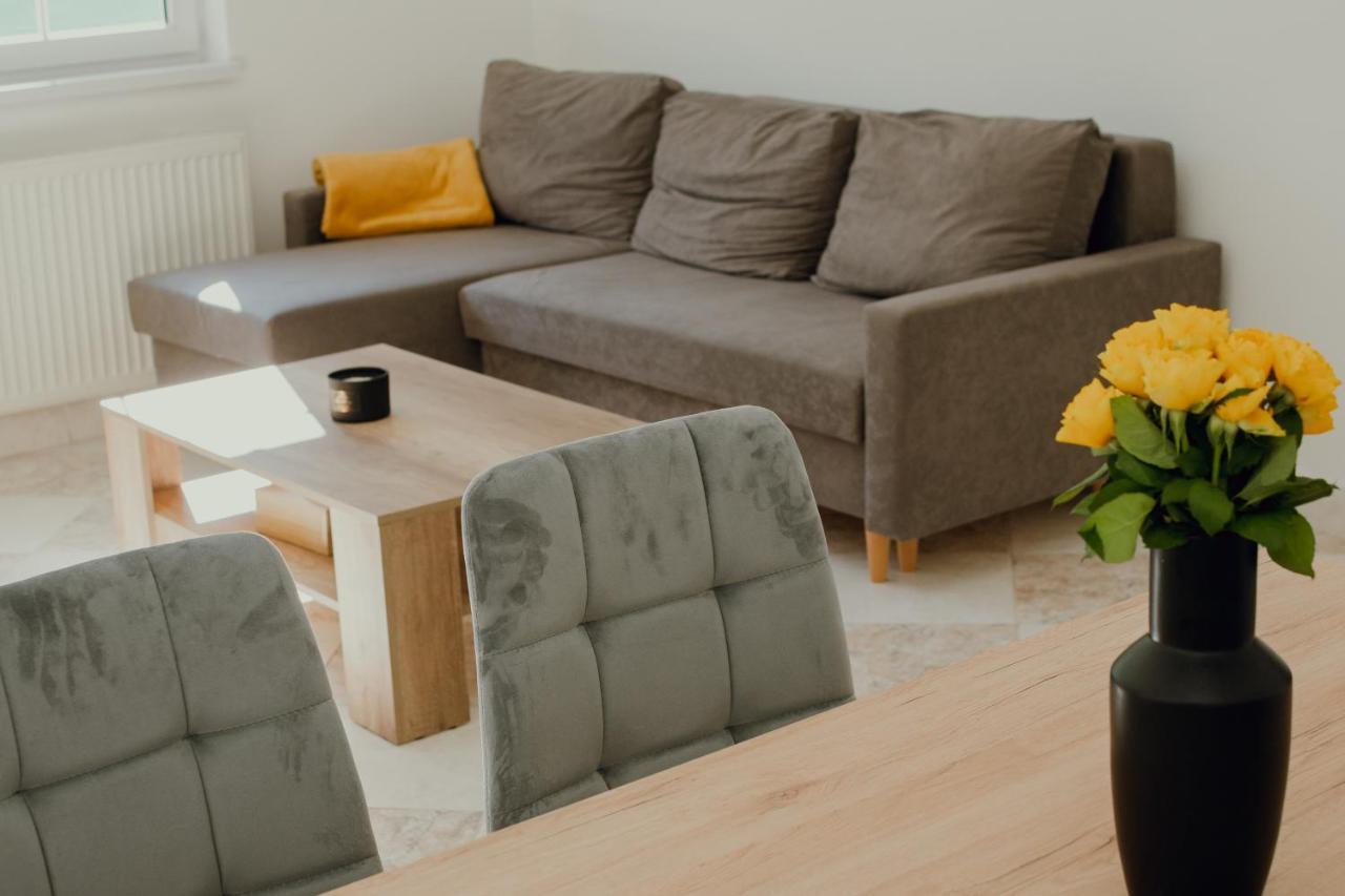 Apartman Emily เบรซโน ภายนอก รูปภาพ